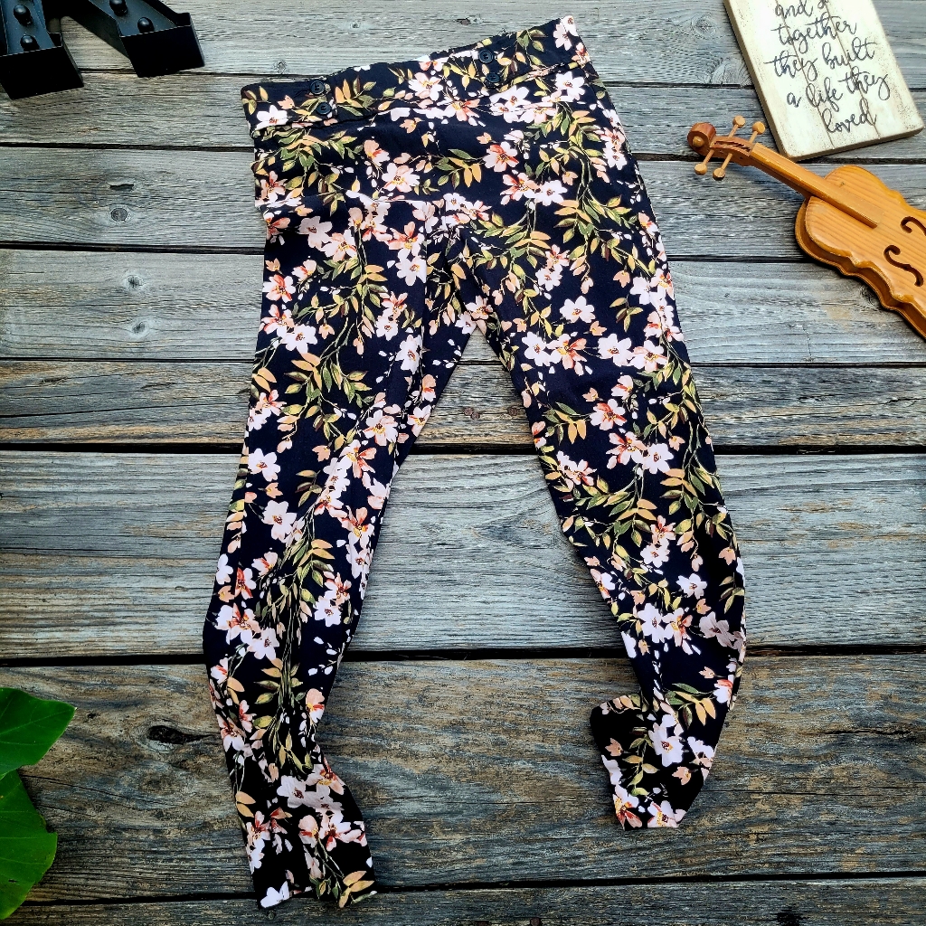 Joe B By Joe Benbasset Floral Pants